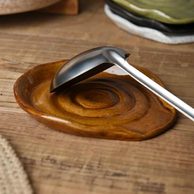 Spoon Rest for Stove Top, Ceramic Spoon Holder for Kitchen Counter, 5 Inches Coffee Spoon Holder Utensil Rest for Cooking, Green Gifts for Women Mom