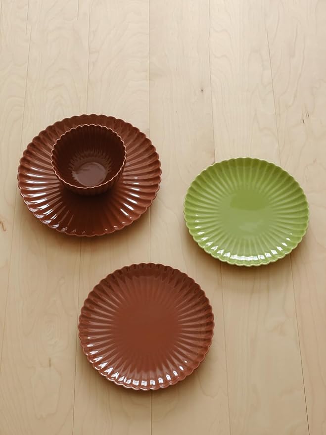WENSHUO Flower-Shaped Daisy Bowl Set, 5.5" D × 2.9" H,17 fl oz Melted Caramel Color - Pack of 4，Ceramic Small Cereal Bowls Dishwasher & Microwave Safe