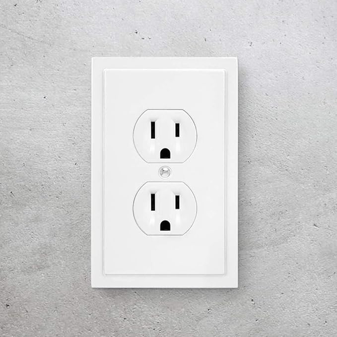 Henne Bery Modern Edge Decorative Wall Plate Switch Plate Outlet Cover, Durable Solid Zinc Alloy (Single Duplex 3PK, White)