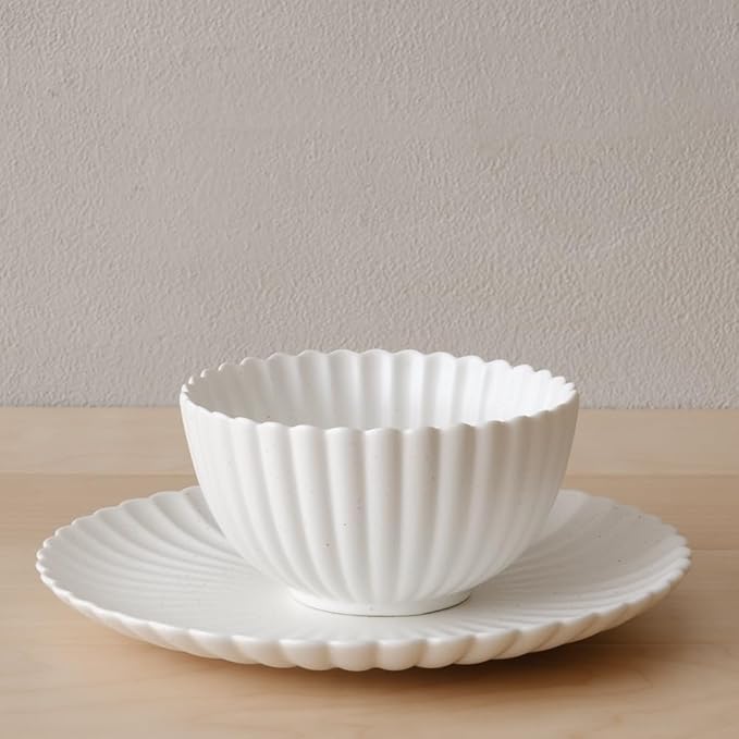 WENSHUO Flower-Shaped Daisy Bowl Set, 5.5-Inch, 17oz, Pack of 4 (Nacre White)