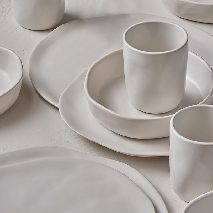 Stone by Mercer Project HEKONDA Modern Stoneware 16-Piece Dinnerware Set, Plate and Bowl Set, Dish Set for 4, Beige
