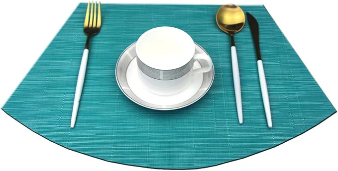 Wedge Placemats for Round Kitchen Table Woven Vinyl Easy Wipe Plastic Non Slip Table Mats Set of 6（Blue）