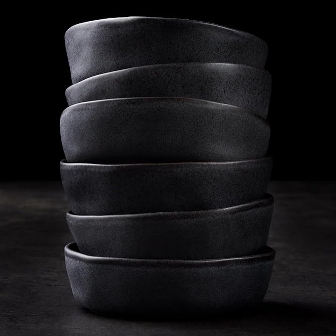 Stone by Mercer Project HEKONDA Modern Stoneware 16-Piece Dinnerware Set, Plate and Bowl Set, Dish Set for 4, Black