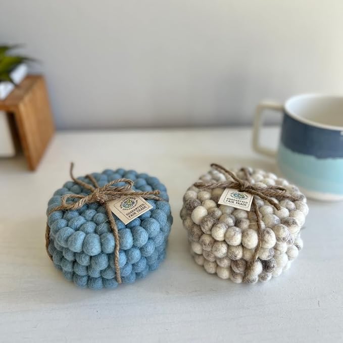 Humble Hilo Handmade Felt Coaster, 3.9 inches, Set of 4 (White Marbelized)