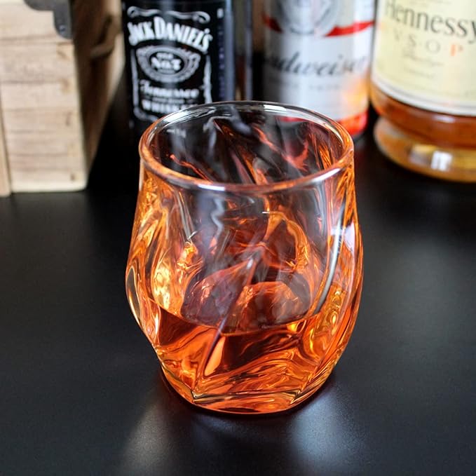 Whiskey Glasses Set of 2, Rocks Glass, 8.5 OZ Drinking Glasses, Creative Twisted Crystal Old Fashioned Cocktail Glass Tumbler for Bourbon, Scotch, Tequila, Cognac, Rum