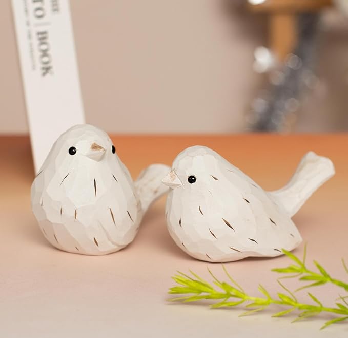 Handcrafted Farmhouse Bird Decor Figurines Set of 2 – Rustic White Carved Bird Statues for Home Decor, Cottage Chic Ornaments, Vintage Wood Sculptures, Spring Table Accents, Gift for Bird Lovers