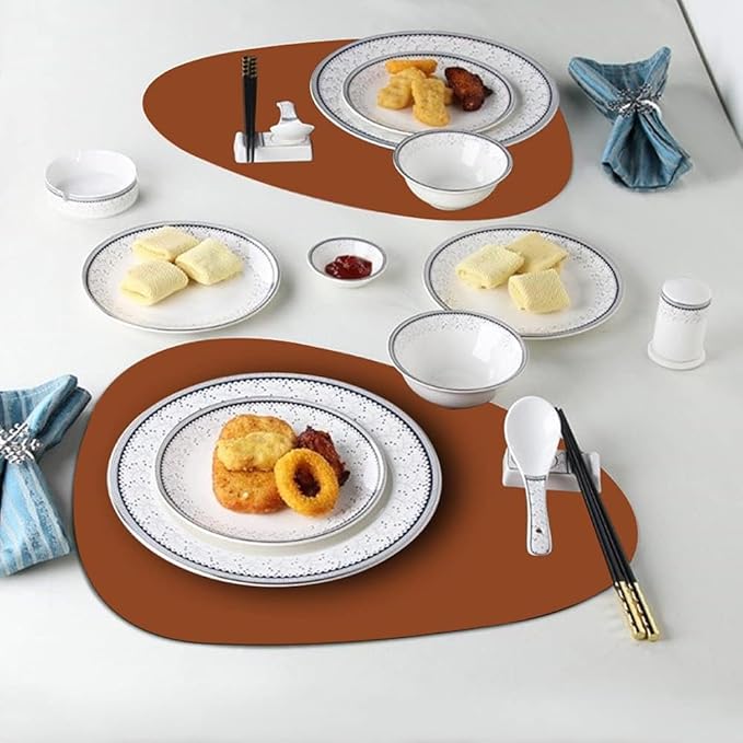 Faux Leather Placemats and Coasters Set, Round Leather for Dinner Table Mats Heat Resistant Washable Insulation Coffee Mats Kitchen Place Mats Nordic Style (Brown, 2 Placemats+2 Coasters)