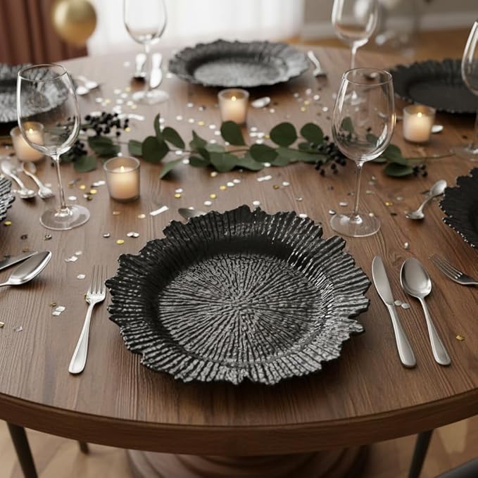 LOYALHEARTDY 24 Pack 13 Inch Black Charger Plates, Plastic Reef Textured Rim Round Decorative Underplates for Wedding, Party, Dinner Table