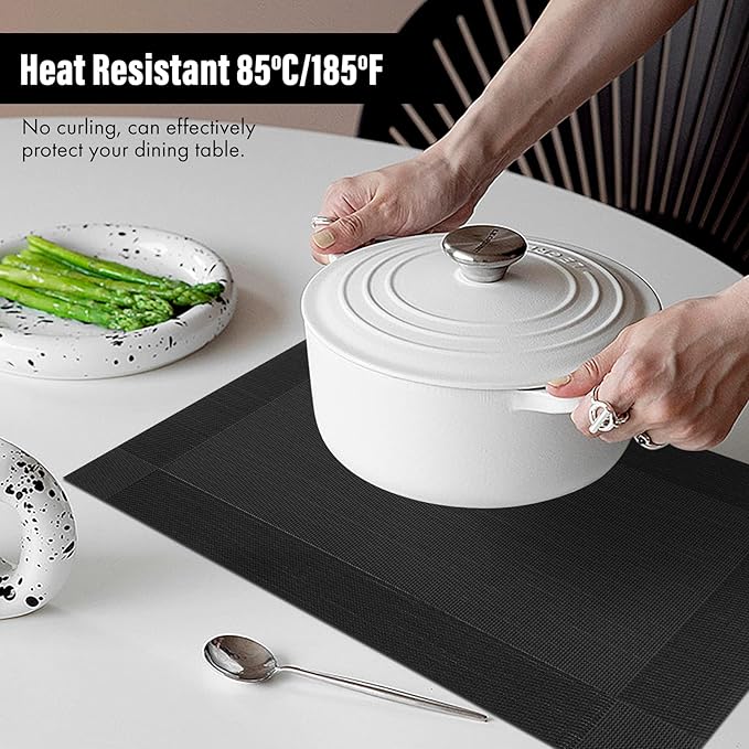 Winknowl Placemats Set of 4, Washable Vinyl Woven Placemats, Heat Resistant & Wipeable Table Mats for Kitchen Dining Table (Black)