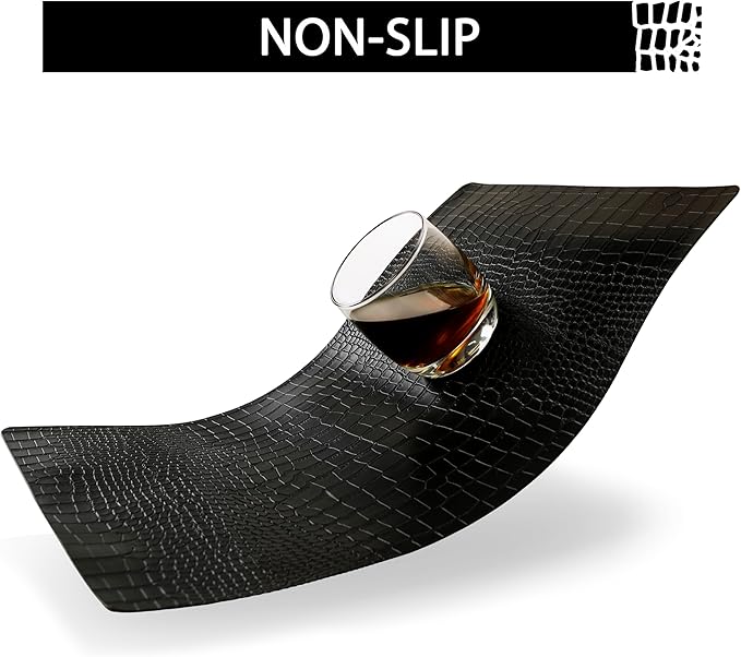 Set of 6 Faux Leather Placemats, PU Table Mats, Waterproof, Stain Resistant, Heat Resistant, Easy to Clean for Kitchen Dining Table,Conference Table