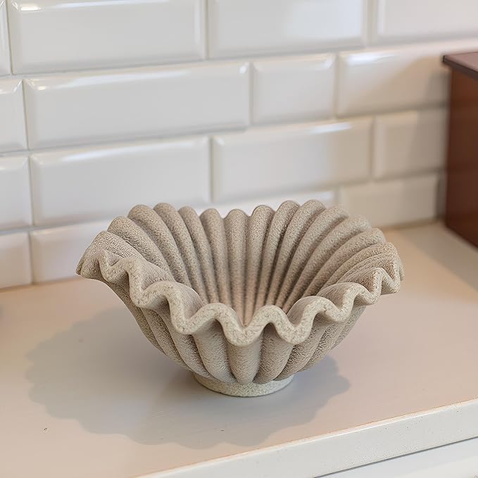 Small Decorative Bowl decor, Scalloped Pedestal Bowls for Modern Home Decor,Ruffle Decor,Stylish Key Bowl for Entry Table,Decorative Fruit Bowl for Kitchen Counter,Artificial Stone Beige