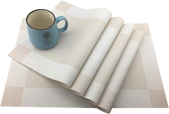 Gugrida Vinyl Beige Placemats Heat Resistant Dining Table Mats Non-Slip Washable Place Mats Set of 6 （Beige）