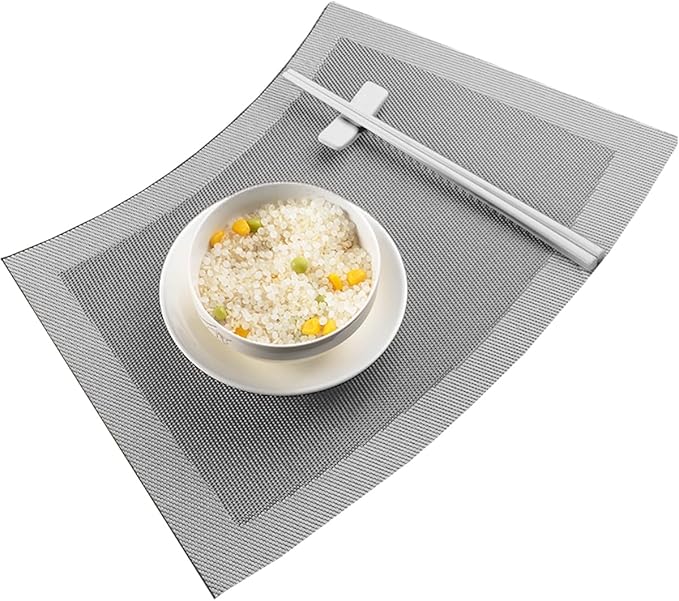 Wedge Placemats for Round Dinner Table Woven Vinyl Wipe Clean Non Slip Plastic Table Mats Set of 6（Grey）