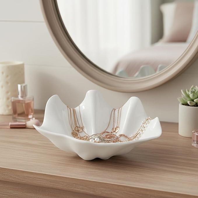 Coastal White Shell Serving Bowl, 20 oz Medium Plastic Dishes for Snacks, Candy, Nuts, Dips, Jewelry, Keys, Soap – Kitchen, Tabletop, Parties & Beach-Themed Decor (1 PACK)