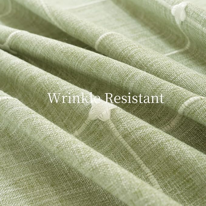 Zobesta Plaid Green Table Cloth Rectangle Table 60 x 120 Inch, Heavy Weight Washable Farmhouse Soft Boho Linen Tablecloth Rectangle for Outdoor, Party, Holiday, Picnic, Dining