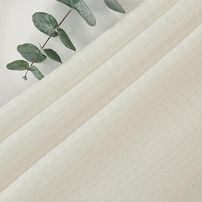 maxmill Rectangle Tablecloth Weaved Pattern Waterproof Spillproof Wrinkle Free Table Cloth, Kitchen Dining Tabletop Decoration, Fabric Table Cover for Holiday Parties, 52 x 108 Inch, Ivory