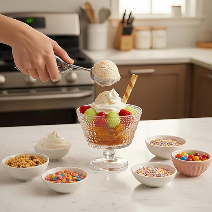 ZOOFOX 6 Pack Glass Ice Cream Bowl Set, 9 oz Footed Fruit Parfait Cups, Embossed Design Glass Dessert Bowls for Sundae, Ice Cream, Smoothie, Fruit, Salad, Yogurt, Cocktail, Snack