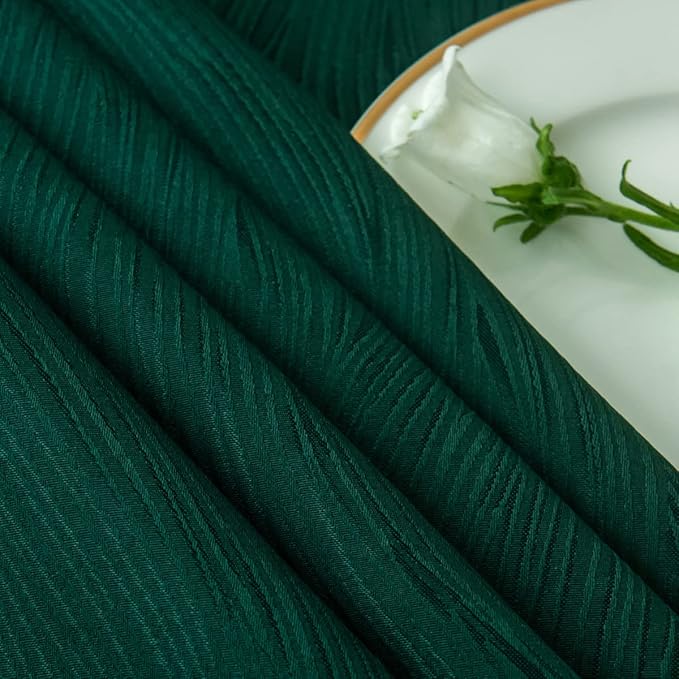 maxmill Rectangle Swirl Design Tablecloth Waterproof Spillproof Wrinkle Free Table Cloth, Kitchen Dinning Tabletop Decoration, Fabric Table Cover for Christmas Parties, 52 x 70 Inch, Hunter Green