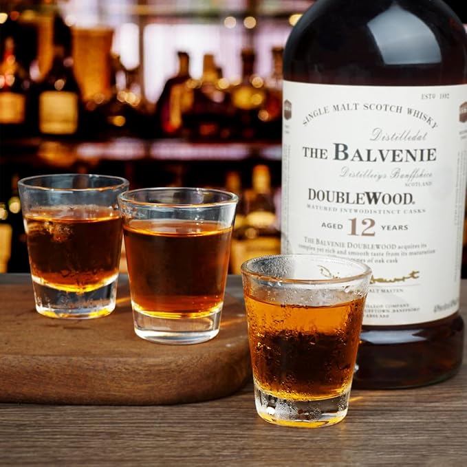 BCnmviku 1.5 oz Shot Glasses Sets with Heavy Base, Clear Shot Glass (4 Pack)
