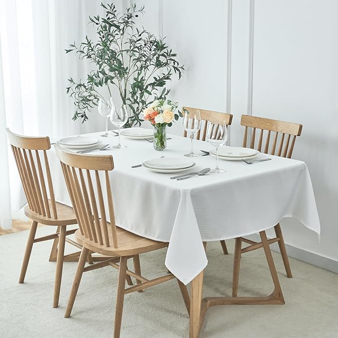 maxmill Weaved Texture Tablecloth Water Resistance Antiwrinkle Spillproof Soft Washable Table Cloth for Dining Room, Buffet Banquet Parties Holiday Dinner, Rectangular 60 x 108 Inch, White