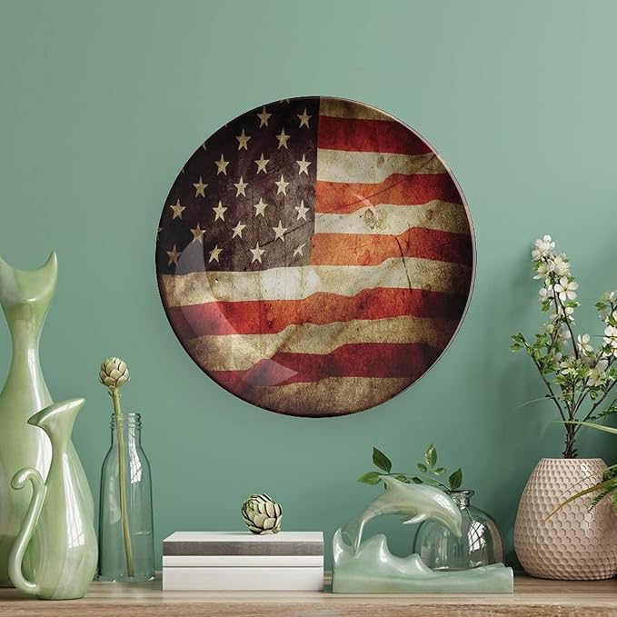 Decorative Plates, American Flag Print Ornament, Grunge Look Patriotic, 10 Inch, 1 Plate with 1 Display Stand, Multicolor