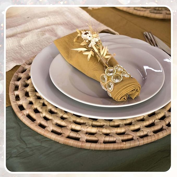 Crystal Metal Napkin Rings Set, Elegant Wedding/Party Table Decor, Shiny Holiday Dinner Accessories Bulk, Bridal Shower Gift, Anniversary, Christmas, Home Decor Essentials (Gold, 6-Pcs)