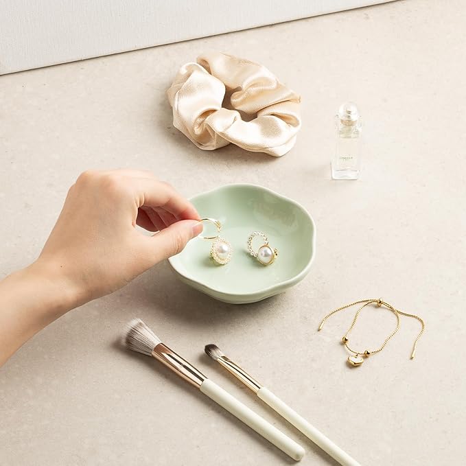 Ceramic Jewelry Tray Ring Holder Dish Floral Trinket Bowl for Women Girls Jewelry Organizer for Vanity Dresser Decor Wedding Birthday Gift for Her (green)