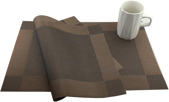 Gugrida Vinyl Brown Placemats Heat Resistant Dining Table Mats Non-Slip Washable Place Mats Set of 6 （Brown）
