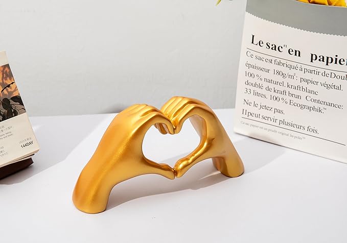 FANTESTICRYAN Medium Heart Hands Statues Gold Hand Love Sculpture Decorative Home Decor Ornaments for Living Room, Wedding, Bedroom, Office Desktop, Cabinets, Bookshelf (Medium Yellow Gold)