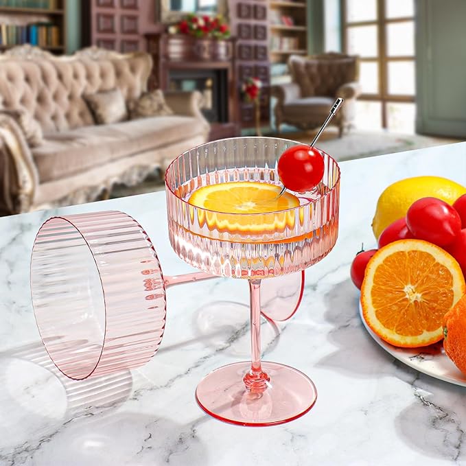 XUWAIDSGN 100 Pcs Champagne Martini Glasses 9 Oz with Gilded Removable Gold Rim Coupe Glasses Pink Martini Glasses Plastic Mimosa Vintage Coupe Glasses Set For Wedding Anniversary (100, Ribbed Pink)