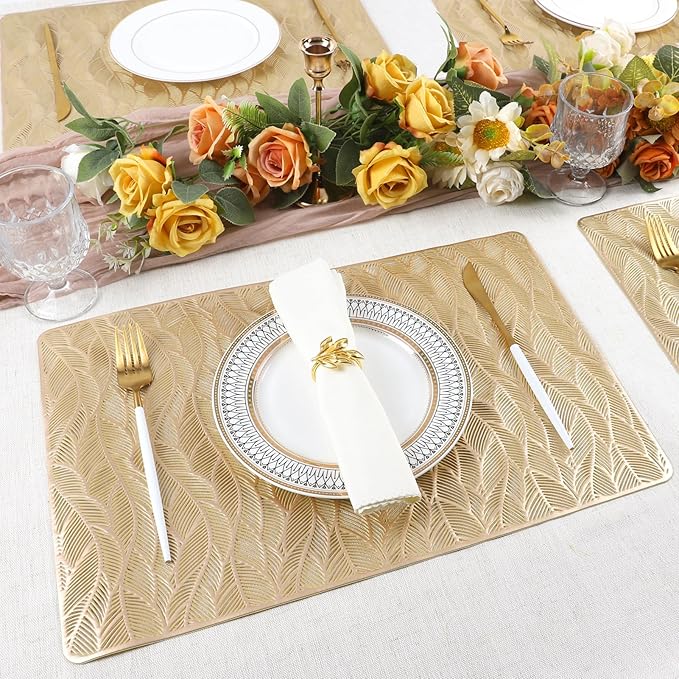 Evevda Gold Rectangle Vinyl Placemats for Dinner Table Set of 6 Wipeable 6Pcs Table Mats Metallic Plastic Place Mats for Wedding Annersary Dinner Table Decoration Mats(17.9x11.8inch/45.5x30cm)