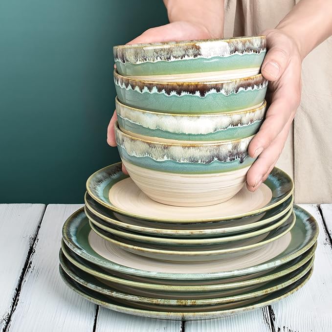 Bosmarlin Stoneware Dinner Plates, 10.5 inches, Set of 4 for Salad, Pasta, Dessert, Microwave and Dishwasher Safe (Green, 10.5 in)