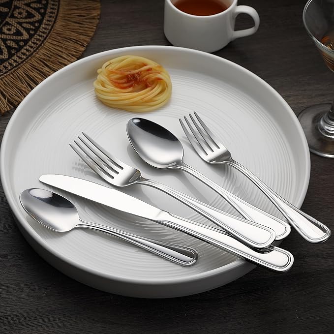 Amazon Basics Silverware Set, Stainless Steel Flatware, Dishwasher Safe, Service for 4, 20-Piece Forks and Spoons, Crown Edge