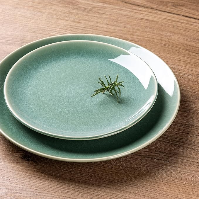 GBHOME Ceramic Dinnerware Sets for 8, 24 Pieces Stoneware Plates and Bowls Sets, Reactive Glaze Dish set -Scratch Resistant, Dishwasher&Microwave Safe-Malachite Green