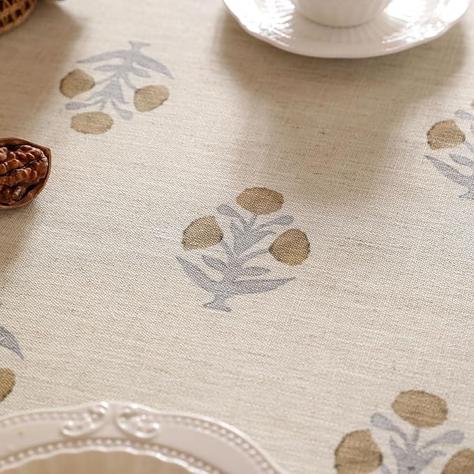 patdrea Designer Beige Small Tablecloth for Rectangle Table,Elegant Linen Floral Pattern French Table Cloth,Decor Cover Cloth for Kitchen Dining Christmas,Thanksgiving,55"x71"-Istana a