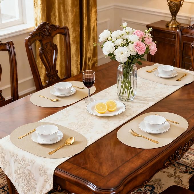 Oval Placemats for Dining Table Set of 4, Washable Leather Table Mats, Waterproof Heat-Resistant Non-Slip Kitchen Placemats, Simple Style Oval Design