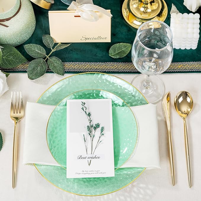 Rubtlamp 60 Pcs Green Gold Plastic Plates, Hammered Plastic Salad Plates, Green Disposable Plates With Gold Rim,7 Inch Disposable Dessert Platos, Disposable Dessert Appetizer Platos for Party