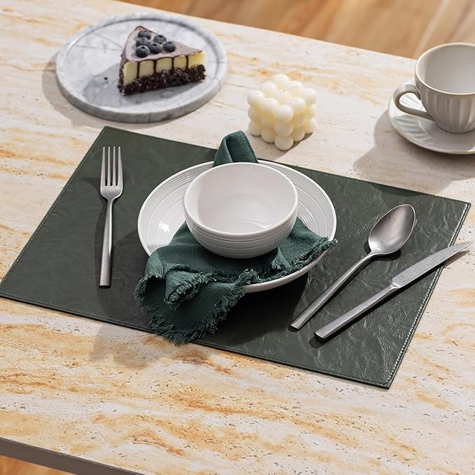 Faux Leather Placemats Set of 8 Vinyl Washable Wipeable Table Mats for Kitchen Dining Table Heat Resistant Waterproof Indoor/Outdoor Placemats Non-Slip Easy Clean Place Mats (Olive Green)
