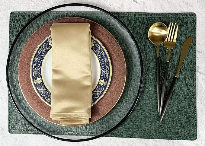 Vinyl Waterproof Placemats, PU Table Mats, Set of 4, Stain Resistant, Heat Resistant, Non-Slip Easy to Clean for Kitchen Dining Table,Conference Table