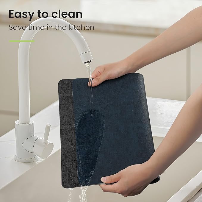 Placemats Set of 4, Faux Leather Heat Resistant Wipeable Placemats, Dual Sided Waterproof Washable Table Mats with Coaster, Suitable for Kitchen, Dining, Table Decor (4, Black Navy Blue)