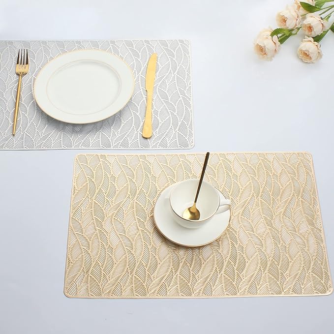 Evevda Gold Rectangle Vinyl Placemats for Dinner Table Set of 6 Wipeable 6Pcs Table Mats Metallic Plastic Place Mats for Wedding Annersary Dinner Table Decoration Mats(17.9x11.8inch/45.5x30cm)