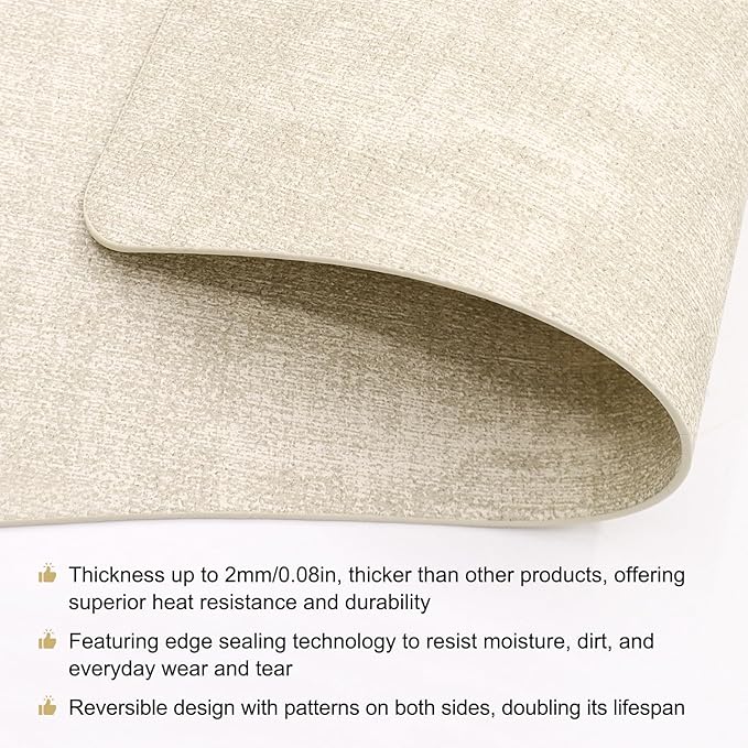 Round Table Placemats Set of 4, Wedge Shaped Faux Leather Table Mats, Heat Resistant Wipeable Washable Place Mats for Dining Table Dinner Kitchen Indoor Outdoor