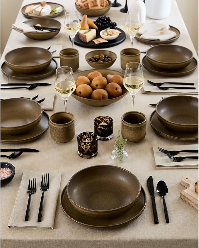 Solino Home Natural Linen Tablecloth 60 x 156 Inch - 100% Pure Linen Table Cloth for Rectangle Tables - Fete, Machine Washable Tablecloth for Spring, Easter