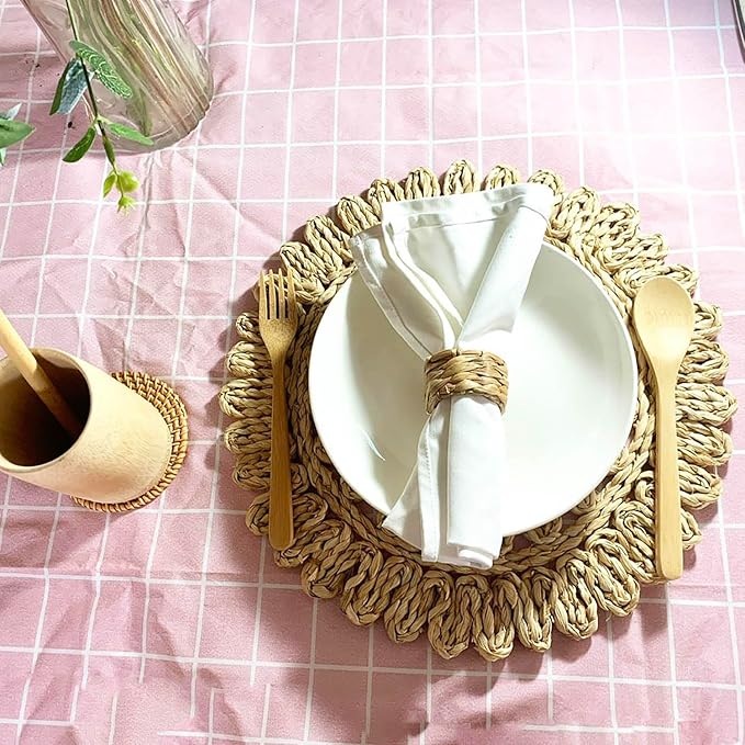 Set 6 Woven Water Hyacinth Napkin Rings | Rustic Boho Wicker Napkin Holders | Natural Farmhouse Rattan Napkin Ring for Christmas, Thanksgiving Dining Table, Wedding Party