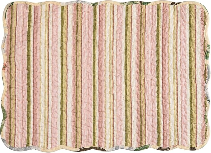 C&F Home Elle 100% Cotton Quilted Vintage Set of 6 Placemats 13" x 19" Spring Springtime Garden Floral Flowers Home Kitchen Dining Dinner Table Tabletop Machine Wash Reversible Scalloped Edge Decor