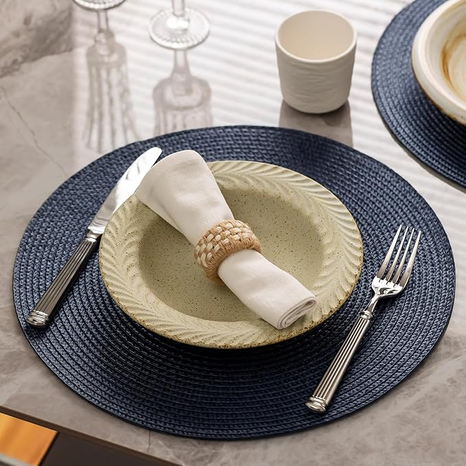 Round Placemat Set of 4 Plastic Woven Placemats Washable Wipeable Table Mats for Dining Table Heat Resistant Non-Slip Circle Place Mats (Navy Blue)