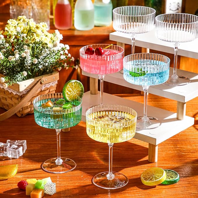 6 Pcs Ribbed Martini Glasses 10 oz Disposable Plastic Vintage Ribbed Coupe Glasses Unbreakable Dessert Parfait Glassware for Wedding Birthday Party Supplies (Clear)