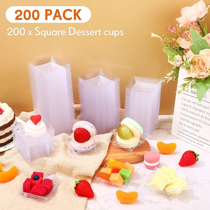 200 Pieces Mini Square Dessert Plates 2.5 x 2.5 Inch Disposable Appetizer Plates Small Clear Plastic Dish for Dessert Salad Appetizer Sauces Tastings Cake Wedding Party Serving (Clear)