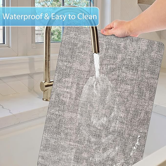 Placemats Set of 6 Washable, Heat Resistant Table Placemats Wipeable Faux Leather Place Mats Non Slip, Waterproof Square Table Mats for Indoor Outdoor, Light Grey