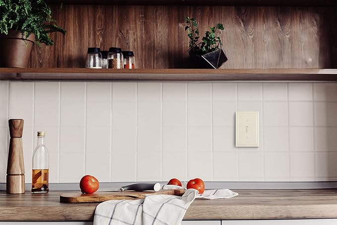 Henne Bery Modern Edge Decorative Wall Plate Switch Plate Outlet Cover, Durable Solid Zinc Alloy (Single Toggle 3PK, Light Almond)